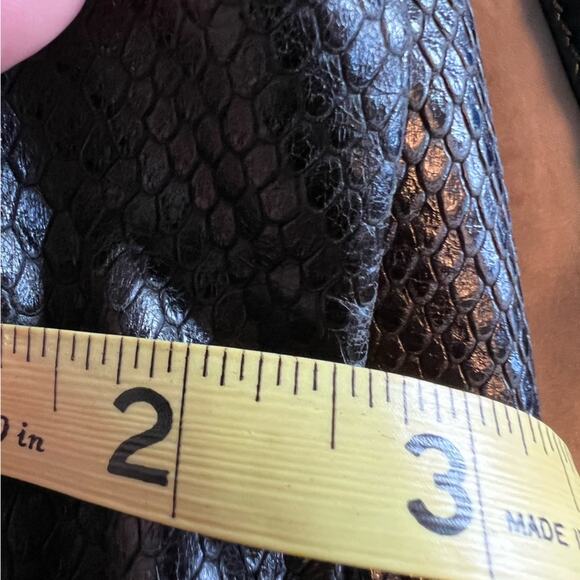 Cole Haan black snake print crossbody bag reptile print fall winter dark - Picture 10 of 11